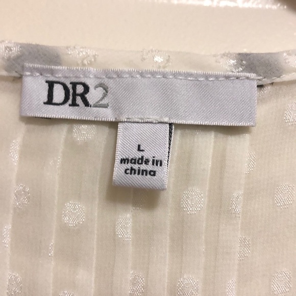 White DR2 top - Picture 3 of 4